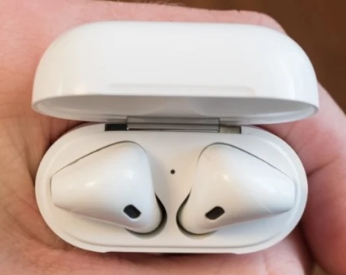 分析师称苹果AirPods3将于周一发布