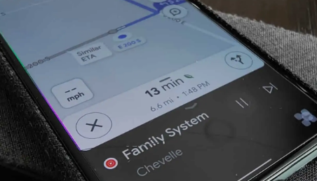 如何通过直接在谷歌地图中播放音乐来更安全地驾驶
