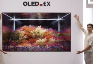 LGDisplay刚刚展示了一款97英寸的OLED.EX面板